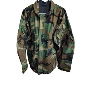 VTG 90s US Army Camo Medium Field Jacket Coat Cold Weather‎ Woods 379